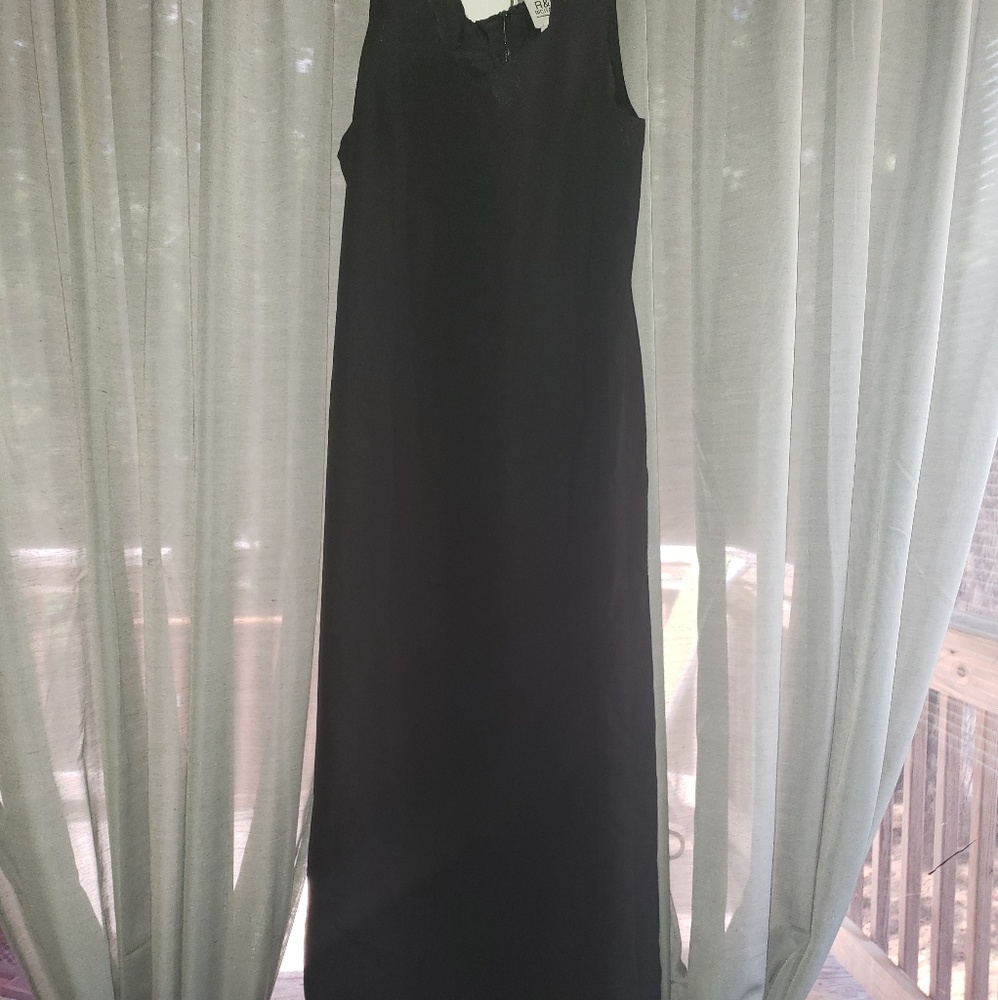 R & M Richards Black Maxi Dress 14